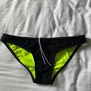 Jolyn Black Midl Bottoms (Medium Coverage) Size Large